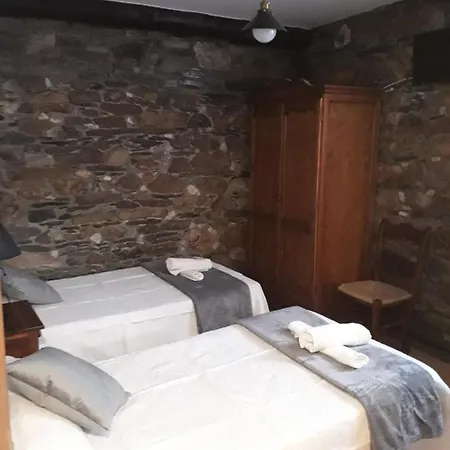 Oda ve Kahvaltı Casa Quiroga Lamas do Biduedo