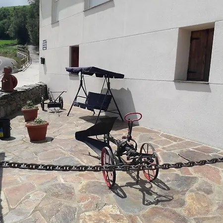 Alojamento de Acomodação e Pequeno-almoço Casa Quiroga Lamas do Biduedo