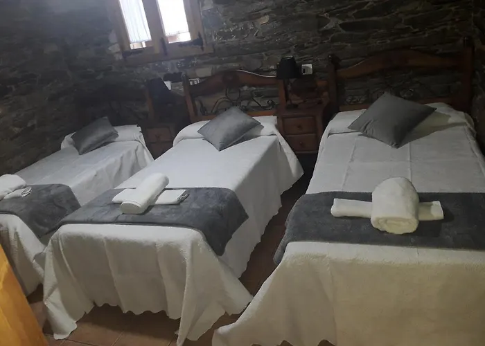 Casa Quiroga Bed & Breakfast Lamas do Biduedo